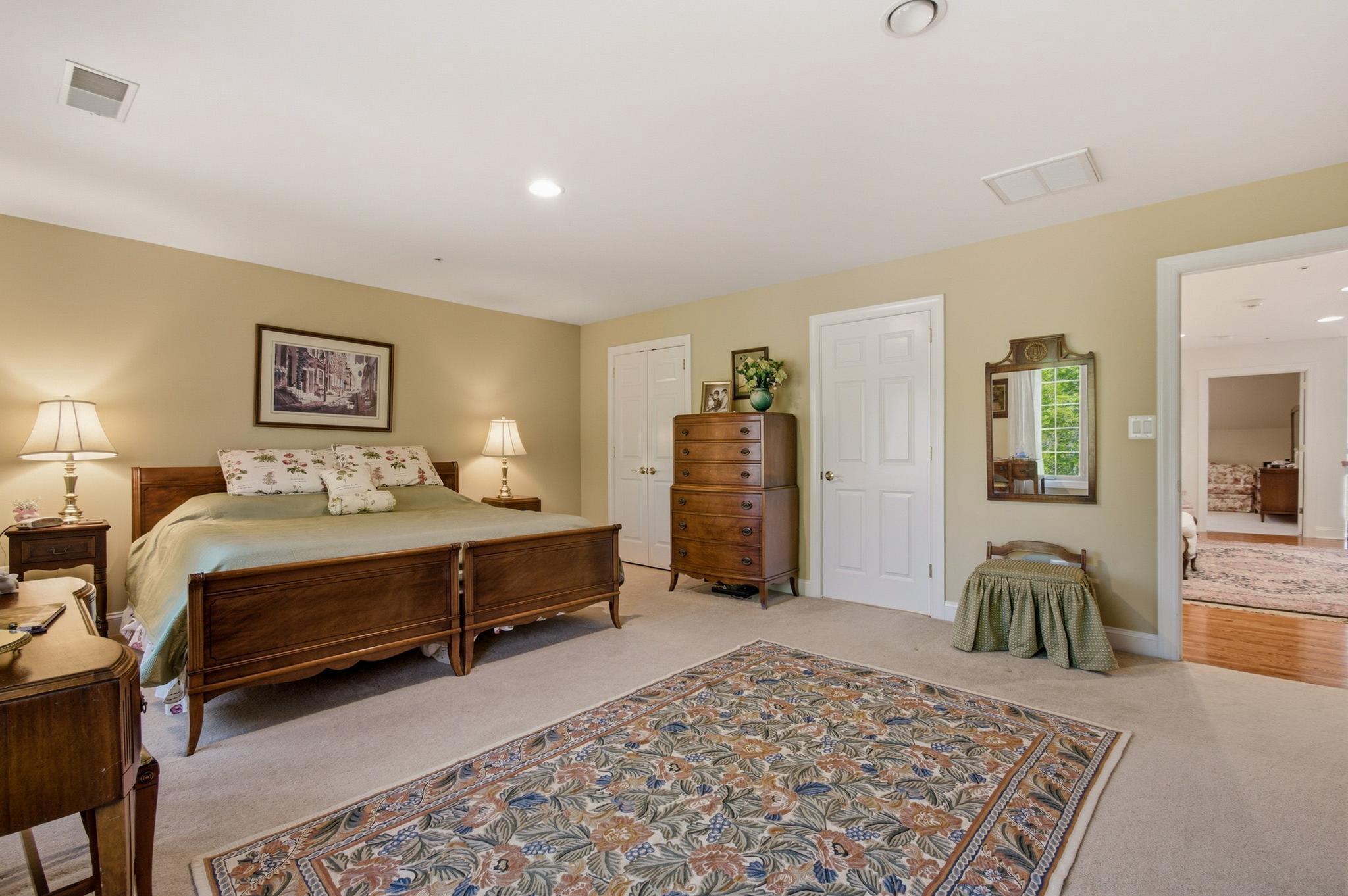 SCOT'S GLEN - Residential