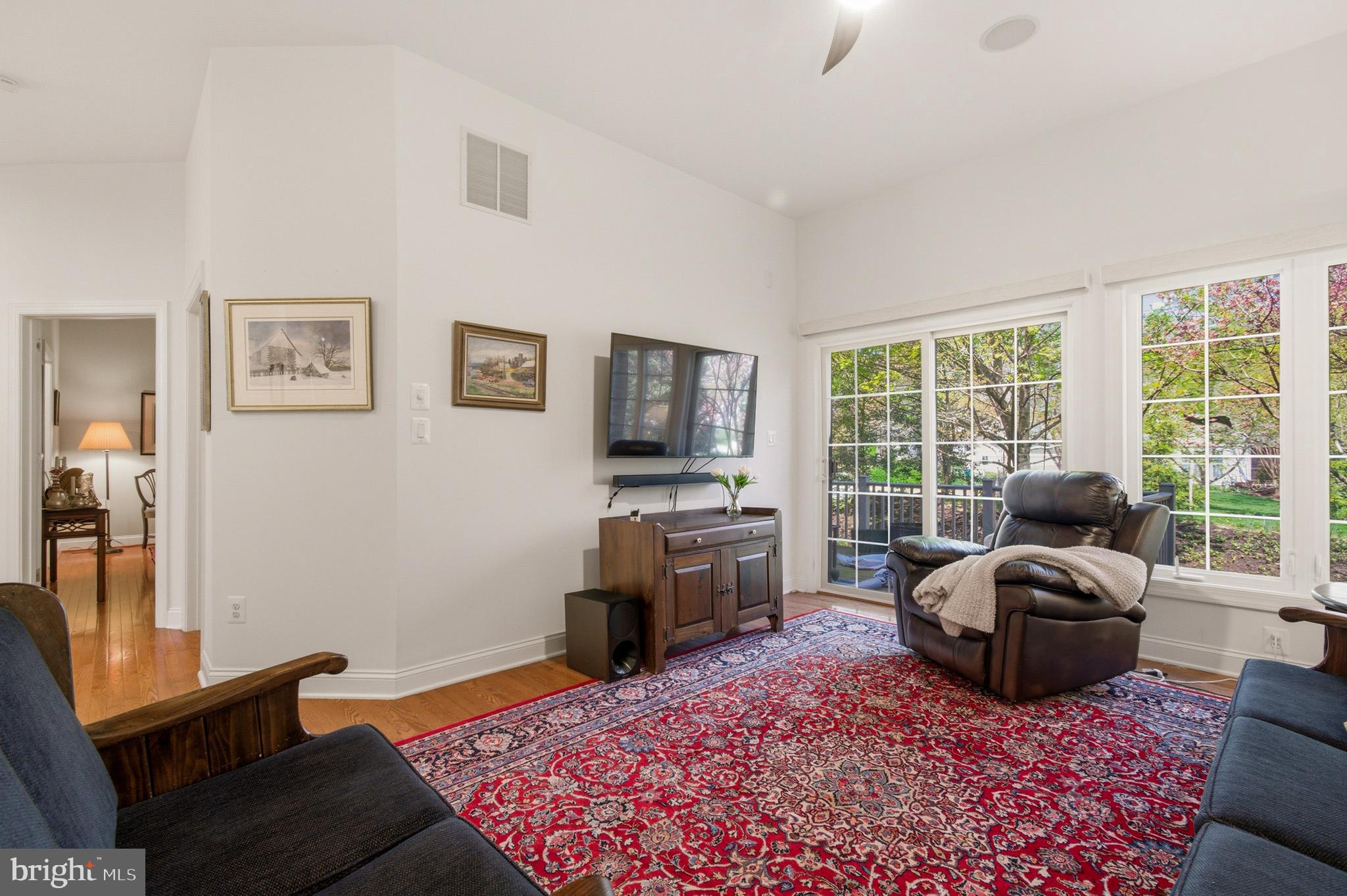 SCOT'S GLEN - Residential