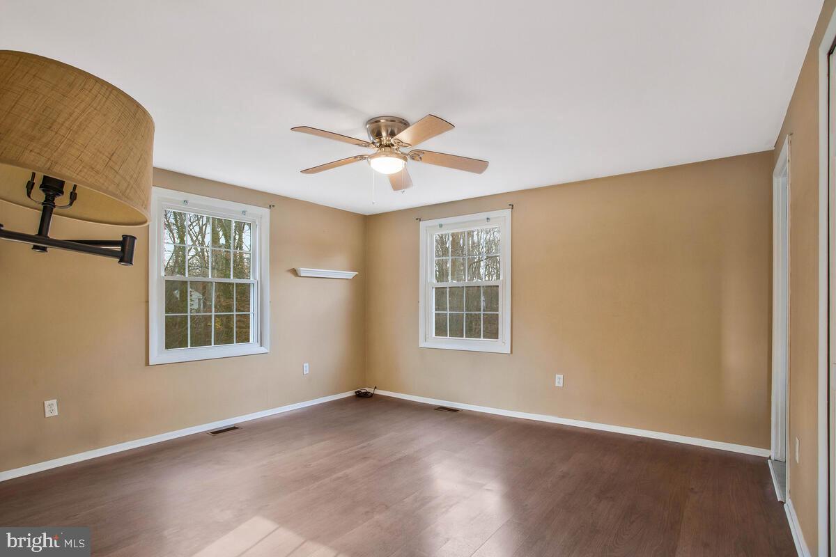 CROFTON TOWNE - Residential