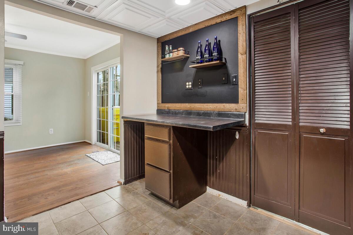 CROFTON TOWNE - Residential