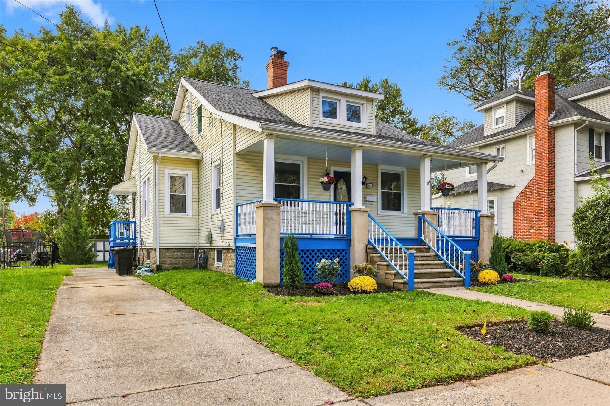 834 BELMONT AVENUE