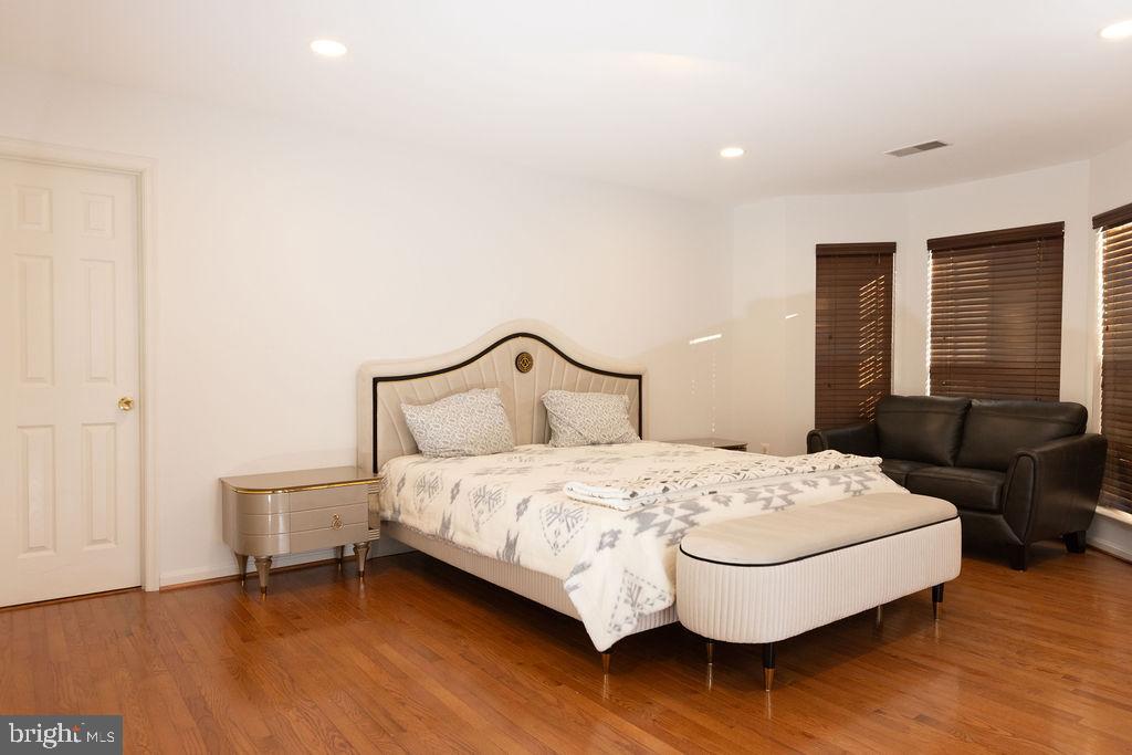 CROSSROADS VILLAGE - Residential