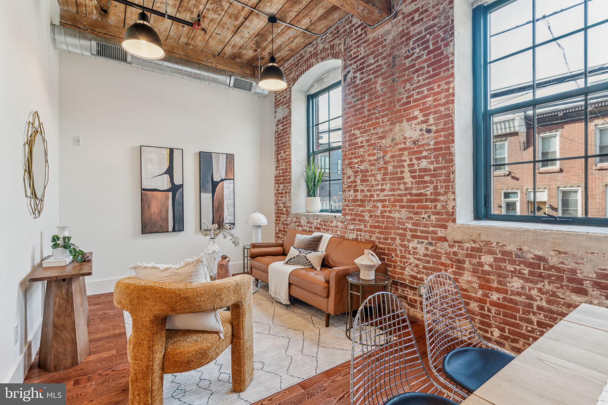 FISHTOWN - Residential Lease