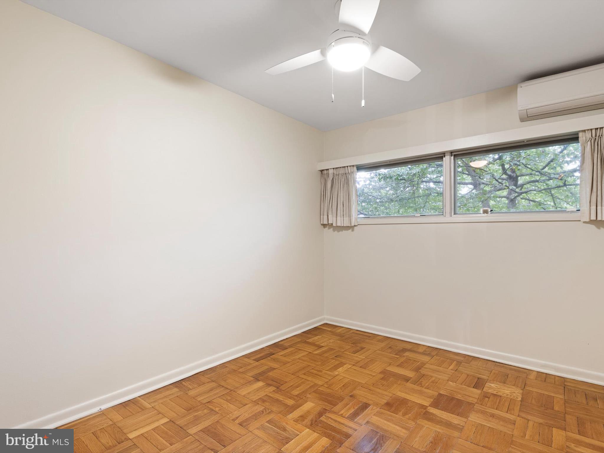 NOTTINGHAM MANOR - Residential Lease