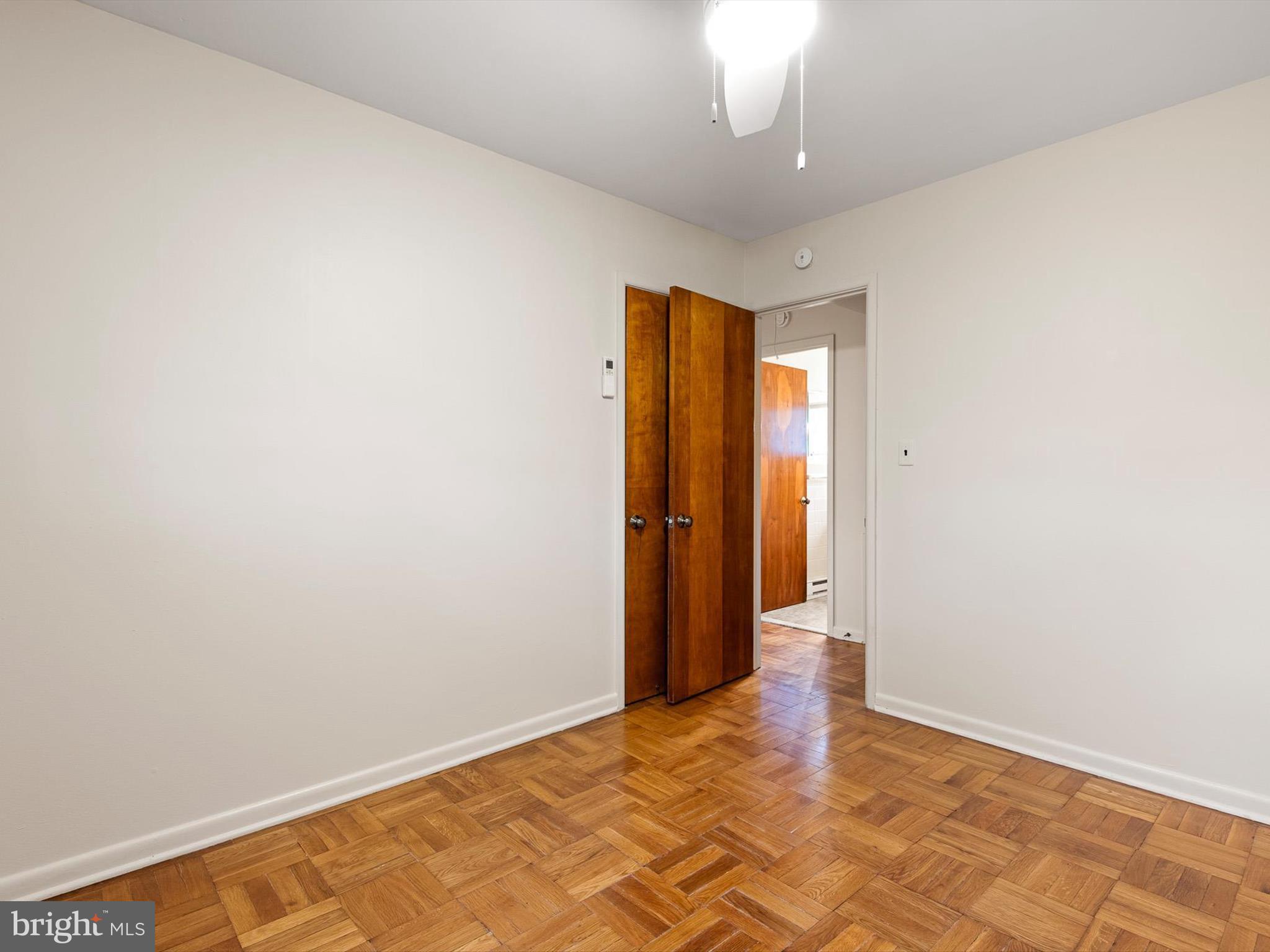 NOTTINGHAM MANOR - Residential Lease