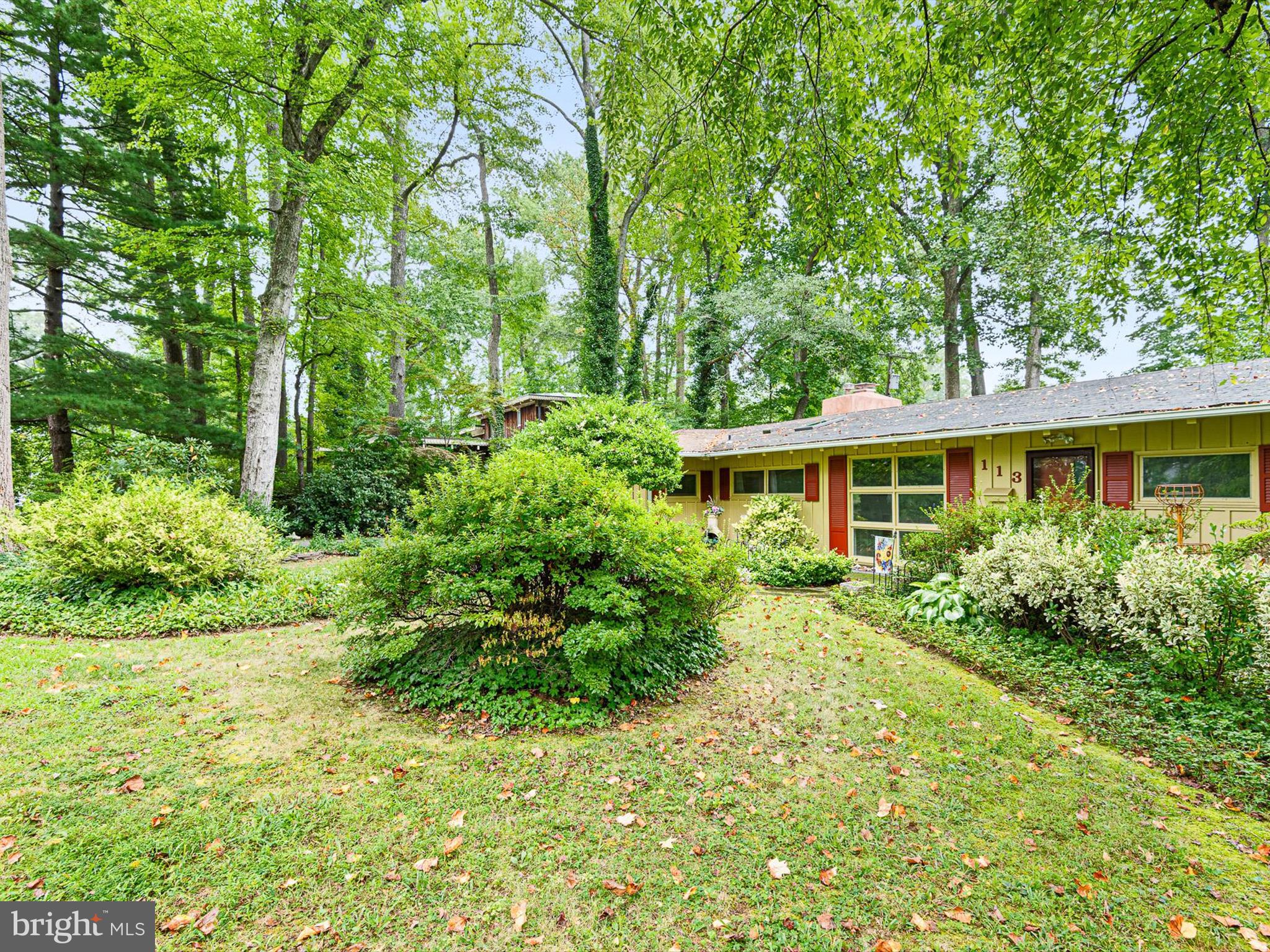 NOTTINGHAM MANOR - Residential Lease