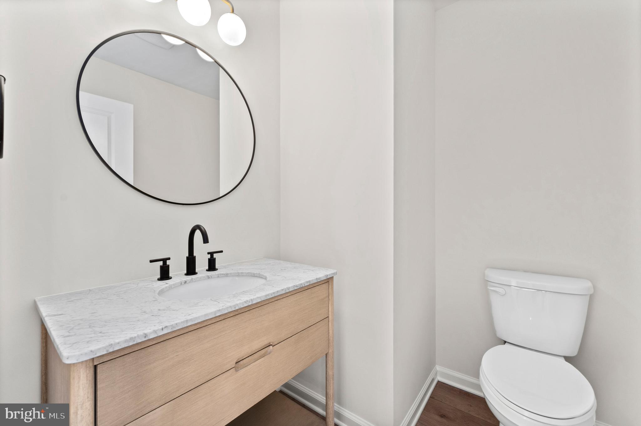 LAKE LAND OR - Residential