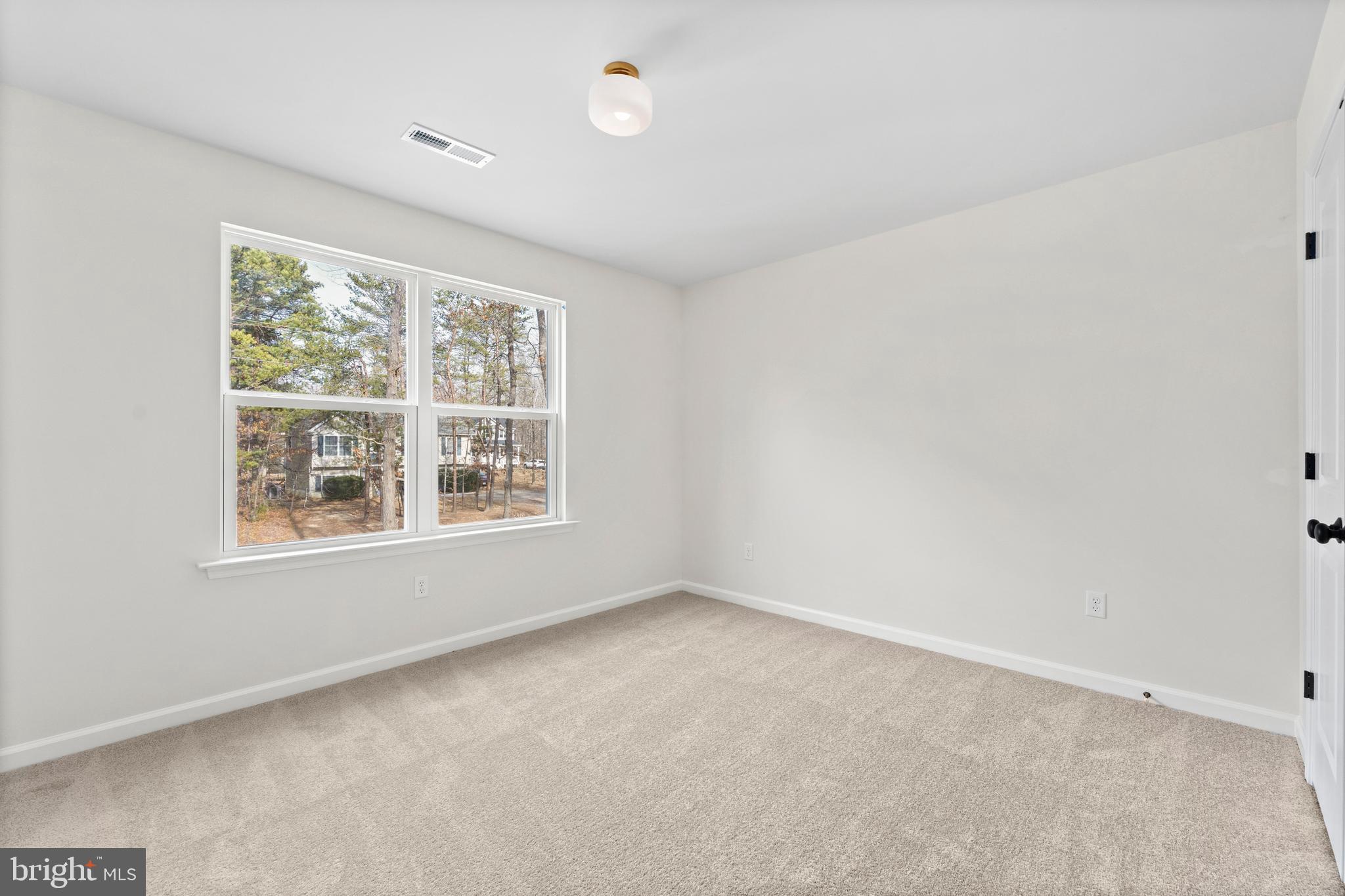 LAKE LAND OR - Residential