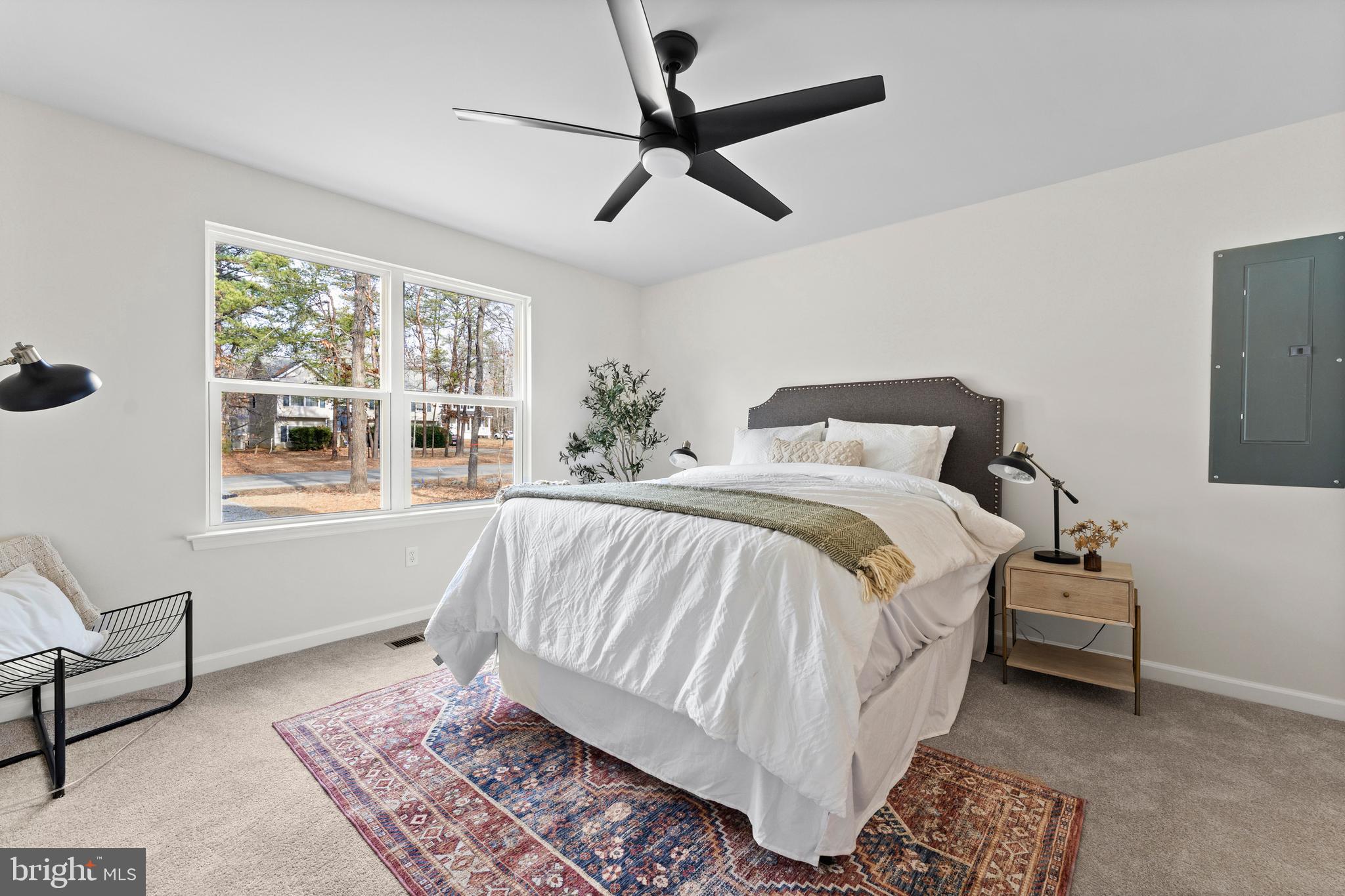 LAKE LAND OR - Residential