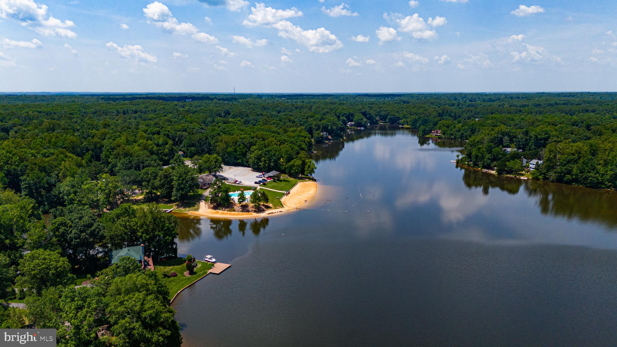 LAKE LAND OR - Residential