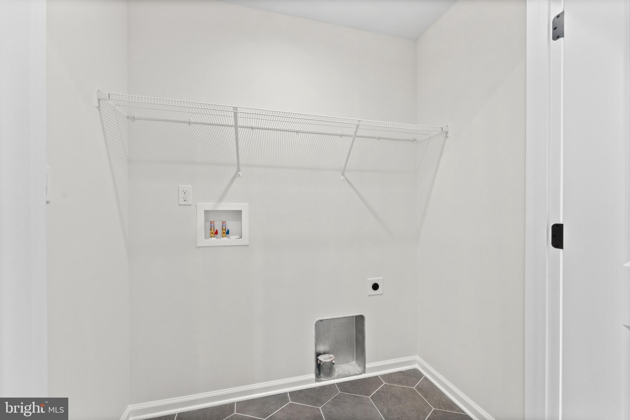 LAKE LAND OR - Residential