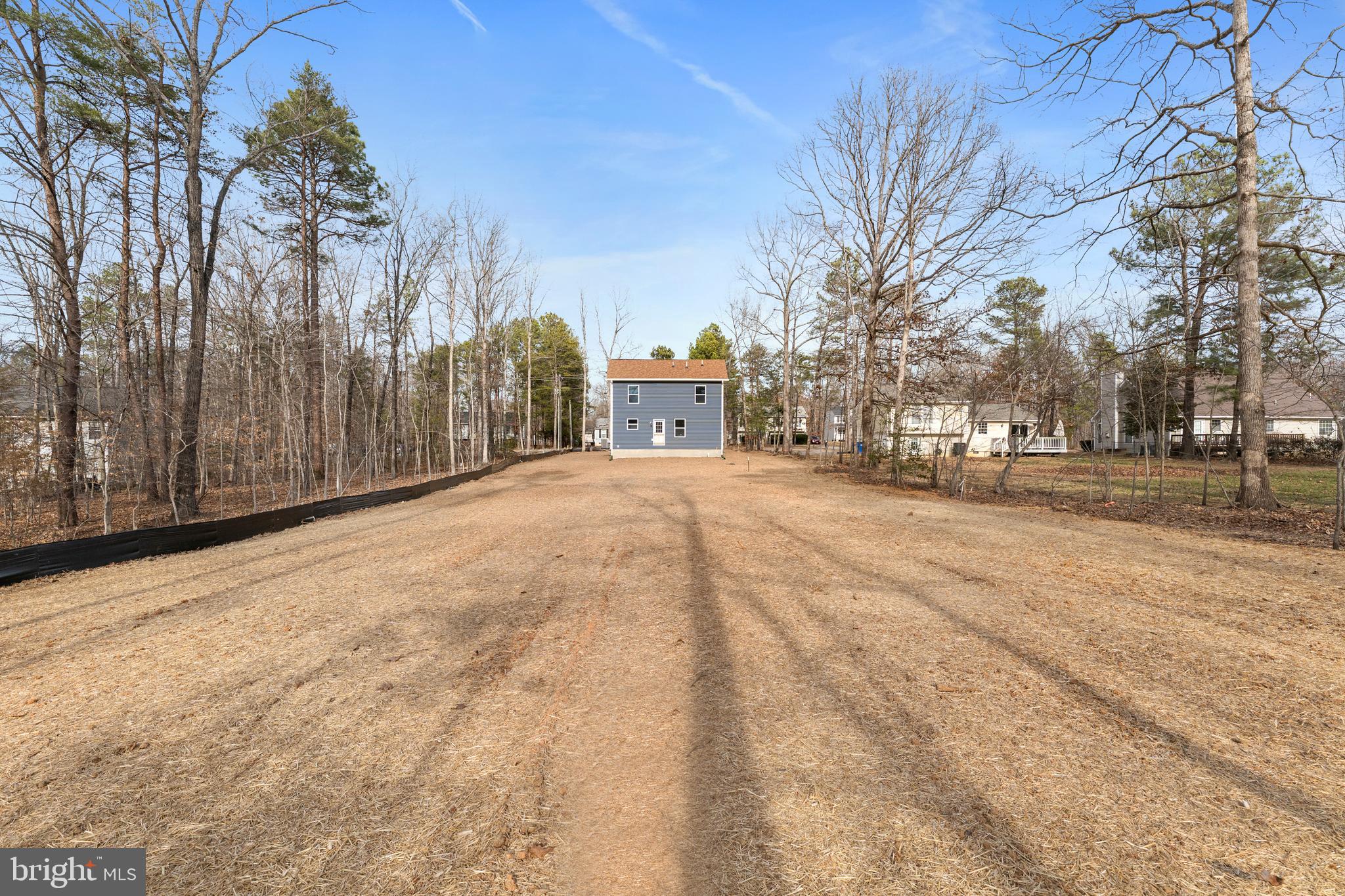 LAKE LAND OR - Residential