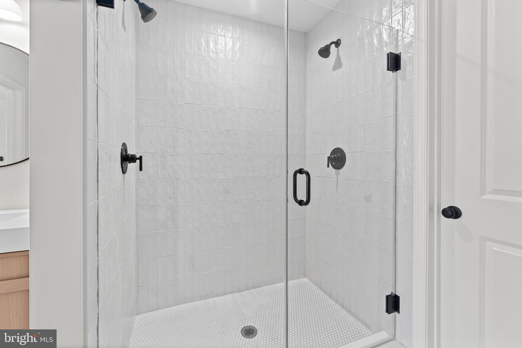 LAKE LAND OR - Residential