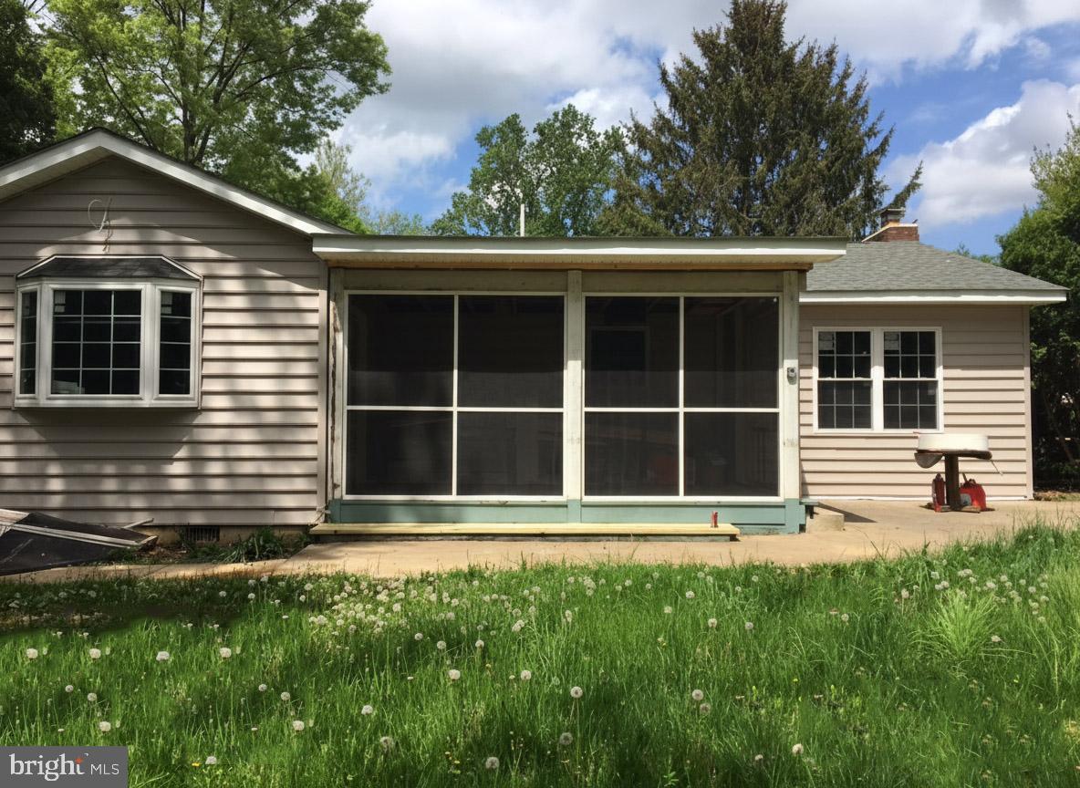 CEDARWOOD - Residential Lease