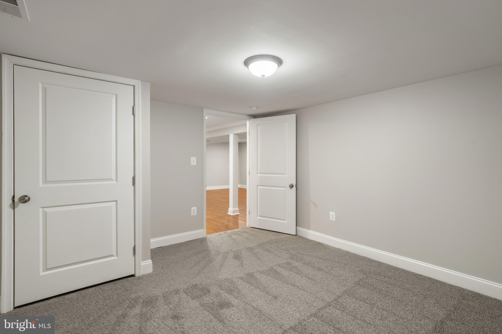 CEDARWOOD - Residential Lease