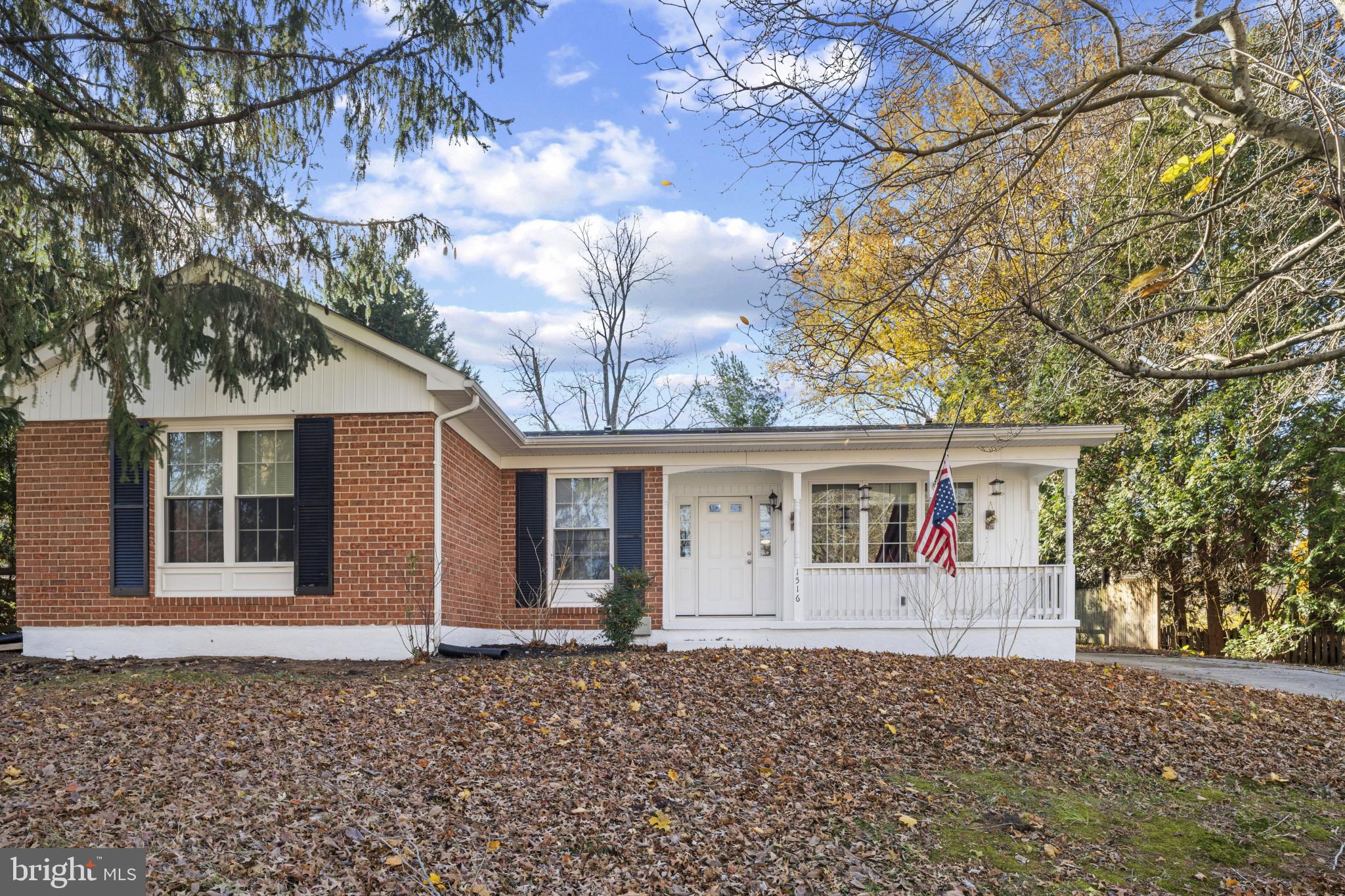 CEDARWOOD - Residential Lease