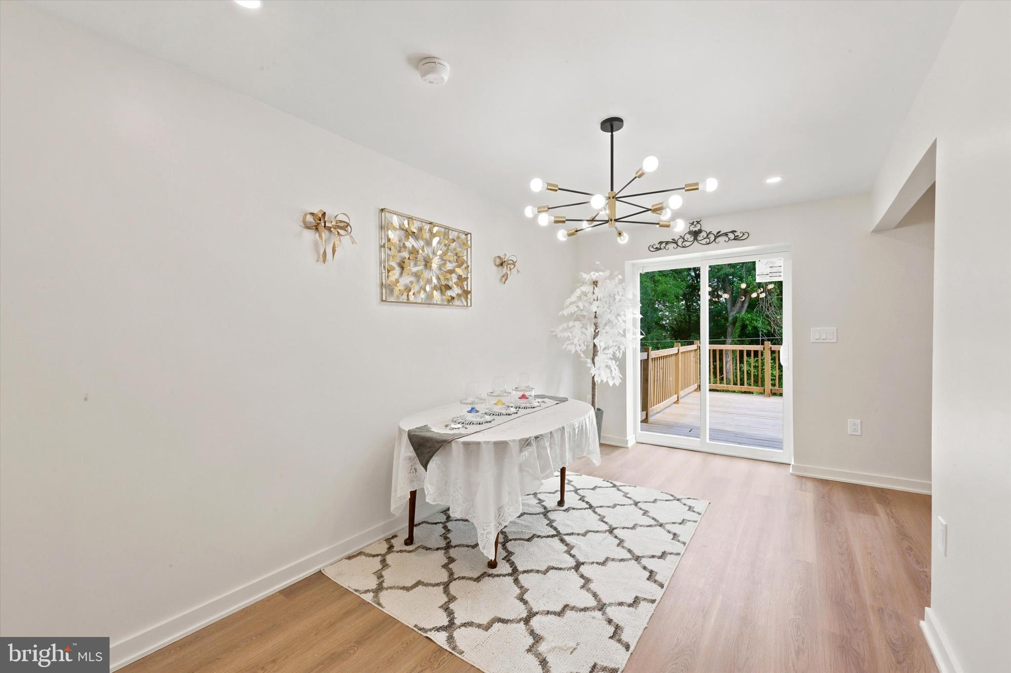 1162 TAYLOR DRIVE