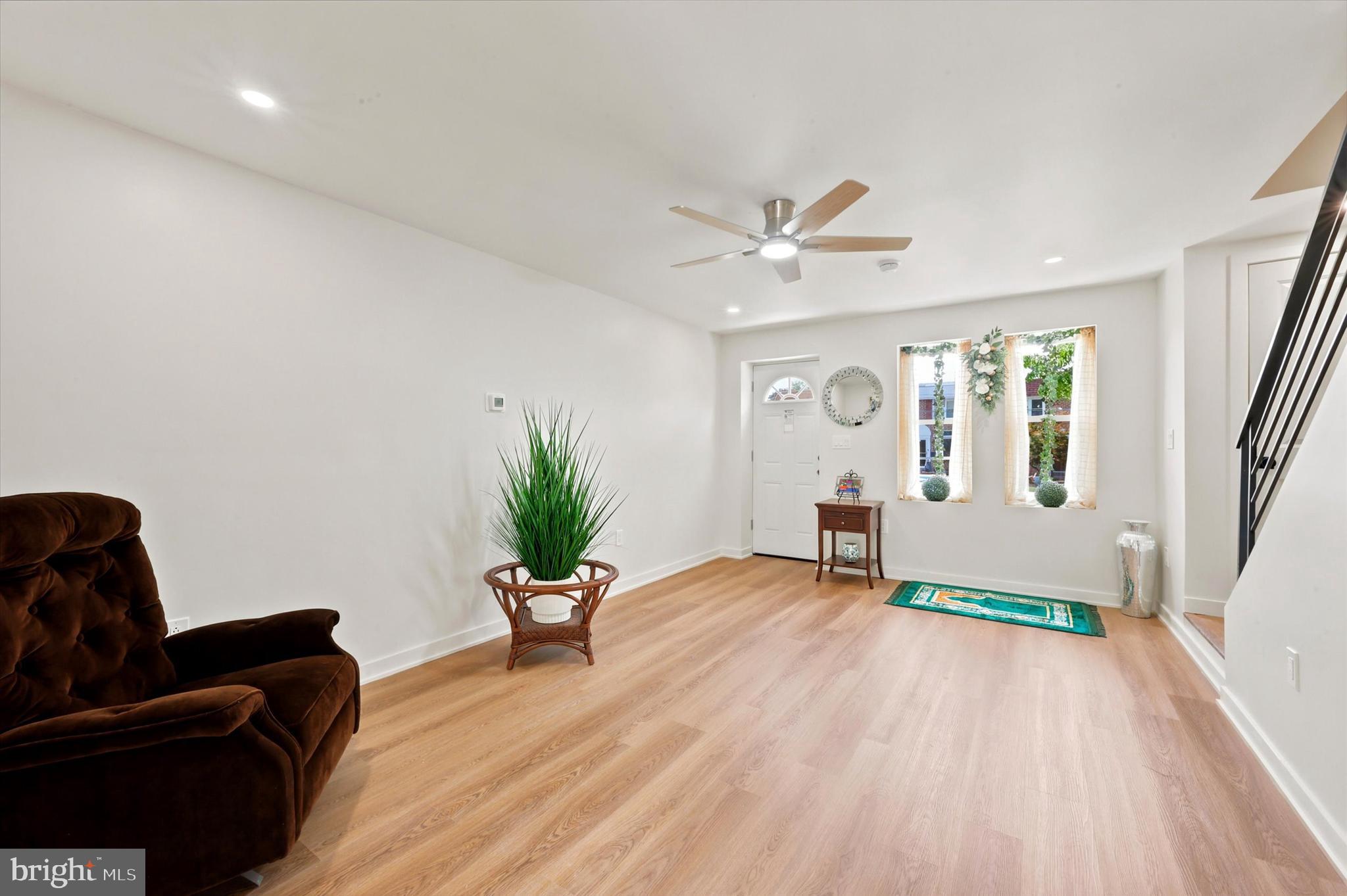 1162 TAYLOR DRIVE