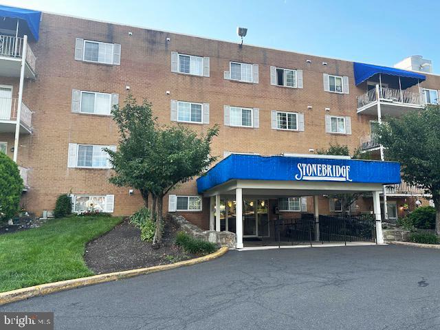 SOMERTON - Residential