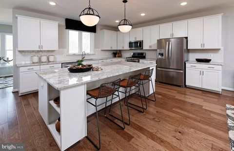 1112 CRESTED WOOD DRIVE LAUREL MD 20724