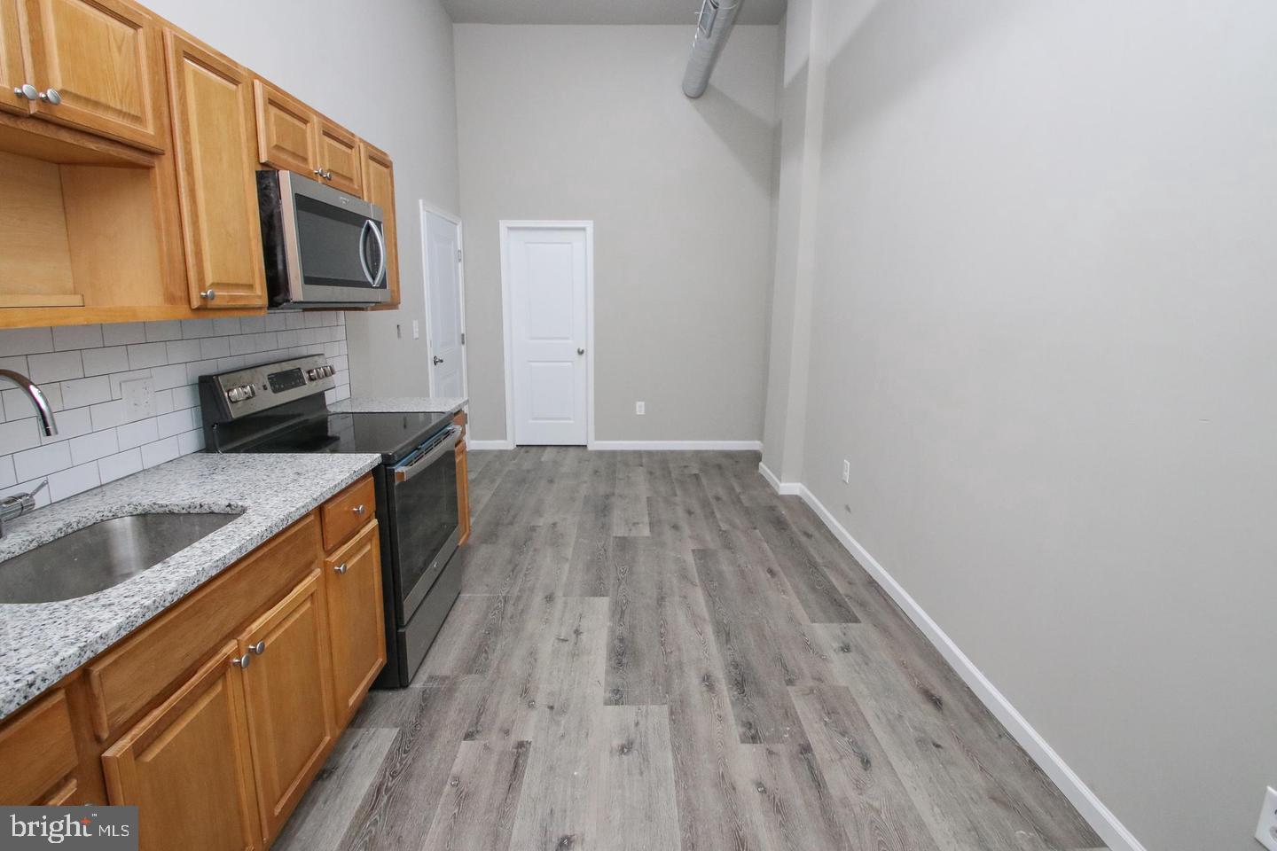 5136 WALNUT STREET