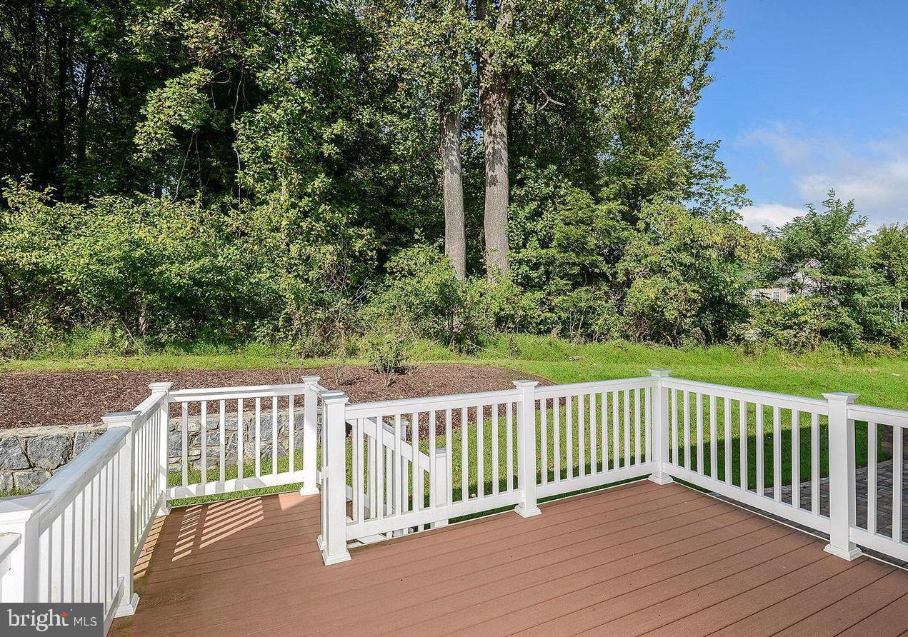 PARKSIDE - Residential Lease