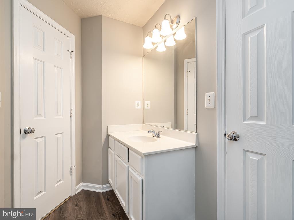 CHARLESTOWN COMMONS - Residential