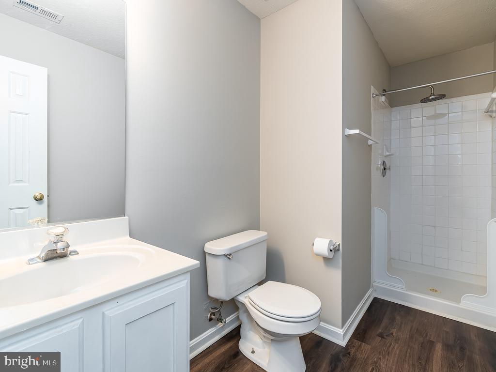 CHARLESTOWN COMMONS - Residential