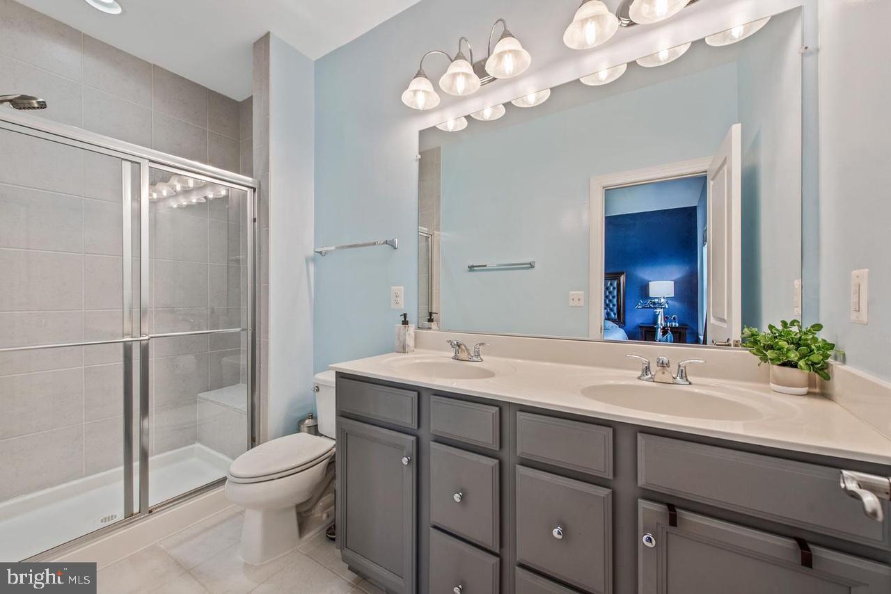 HAYMARKET CROSSING - Residential Lease