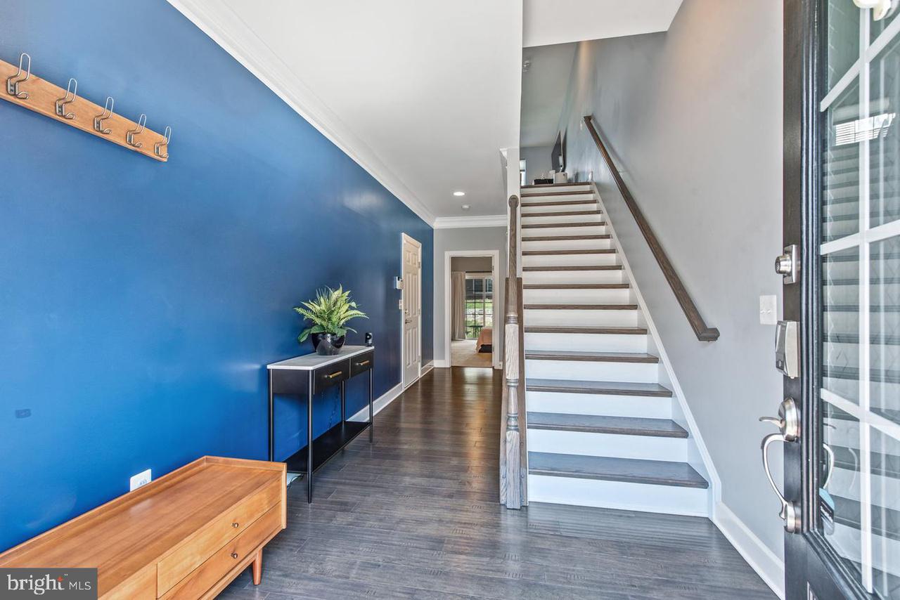 HAYMARKET CROSSING - Residential Lease