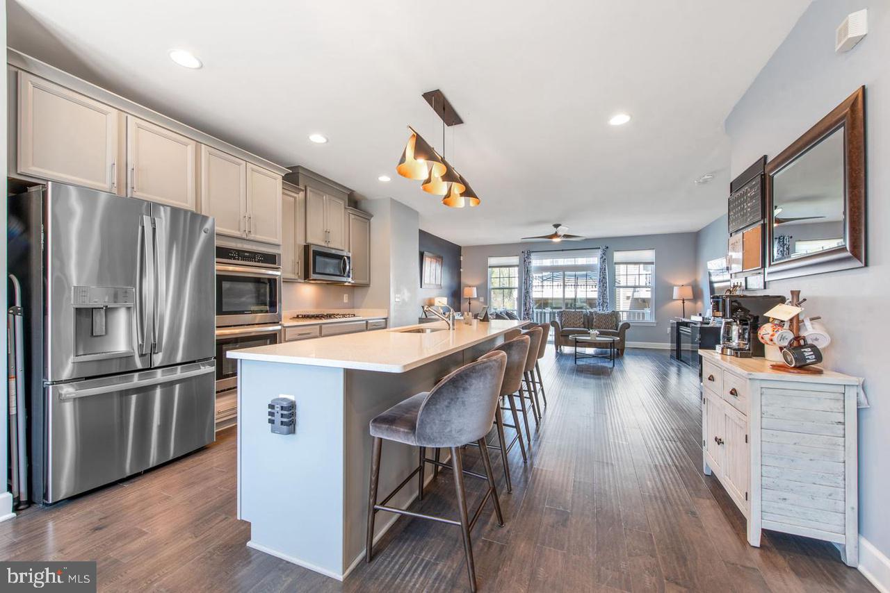 HAYMARKET CROSSING - Residential Lease