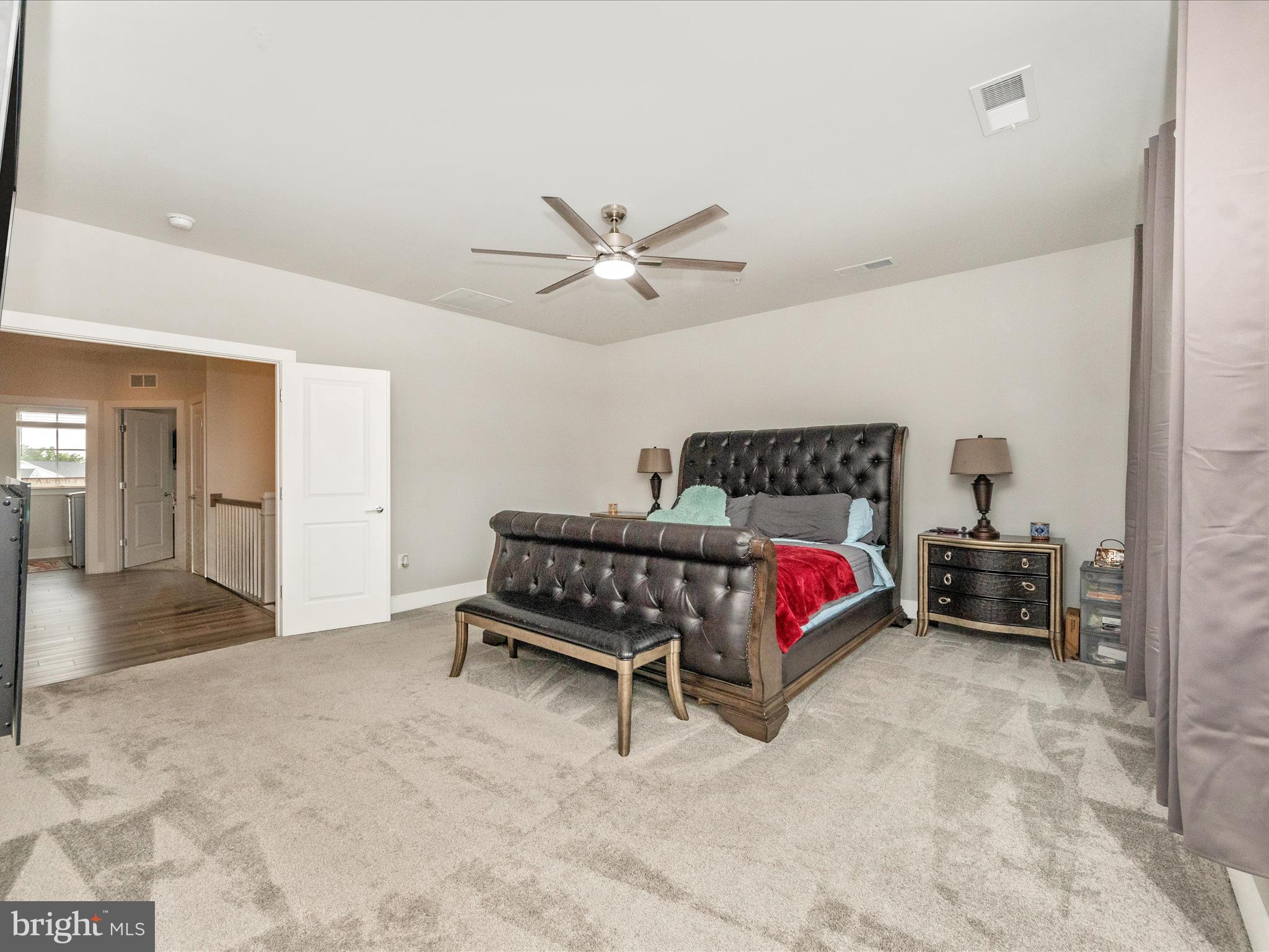 TWO RIVERS - Residential