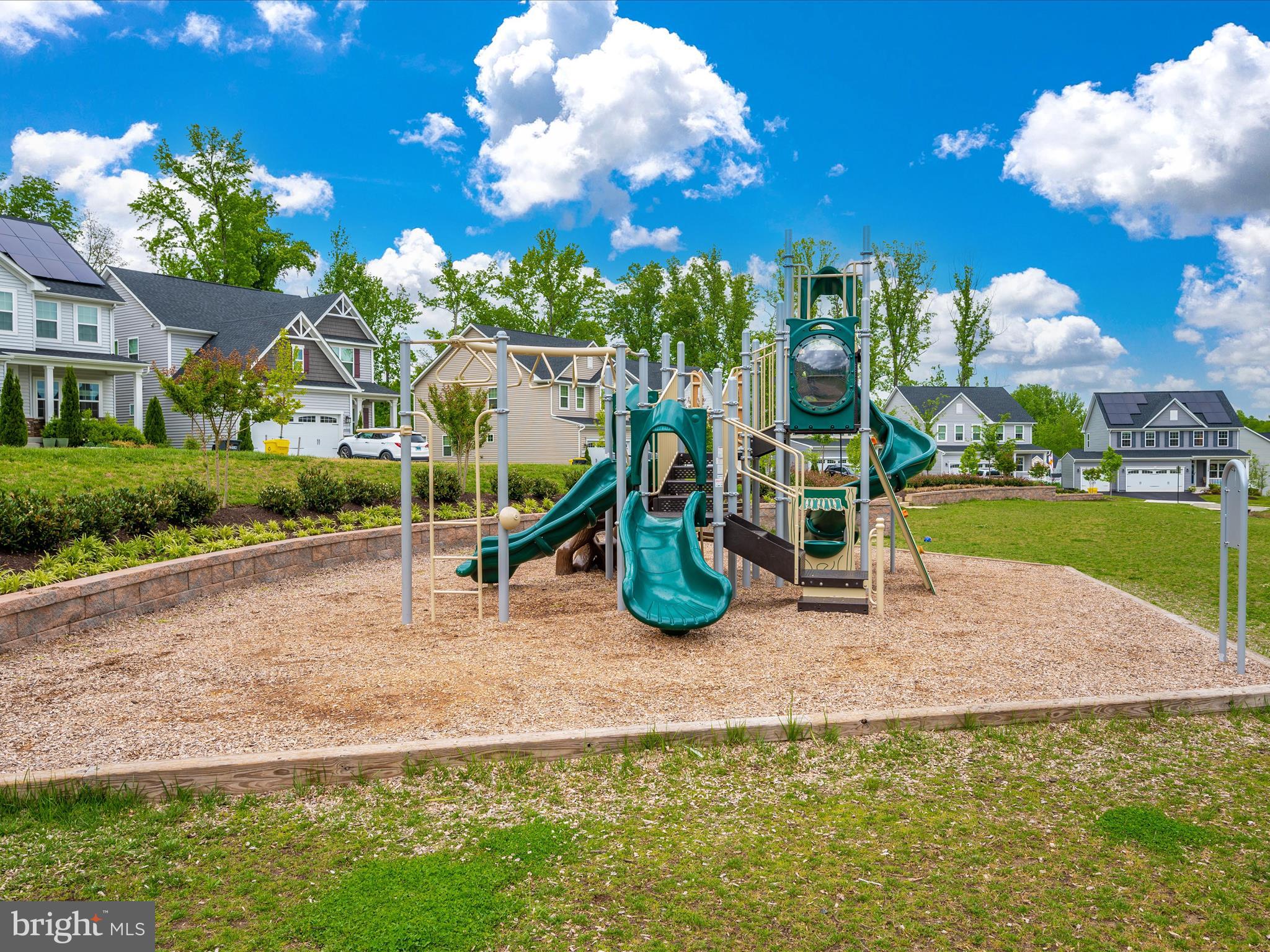 TWO RIVERS - Residential