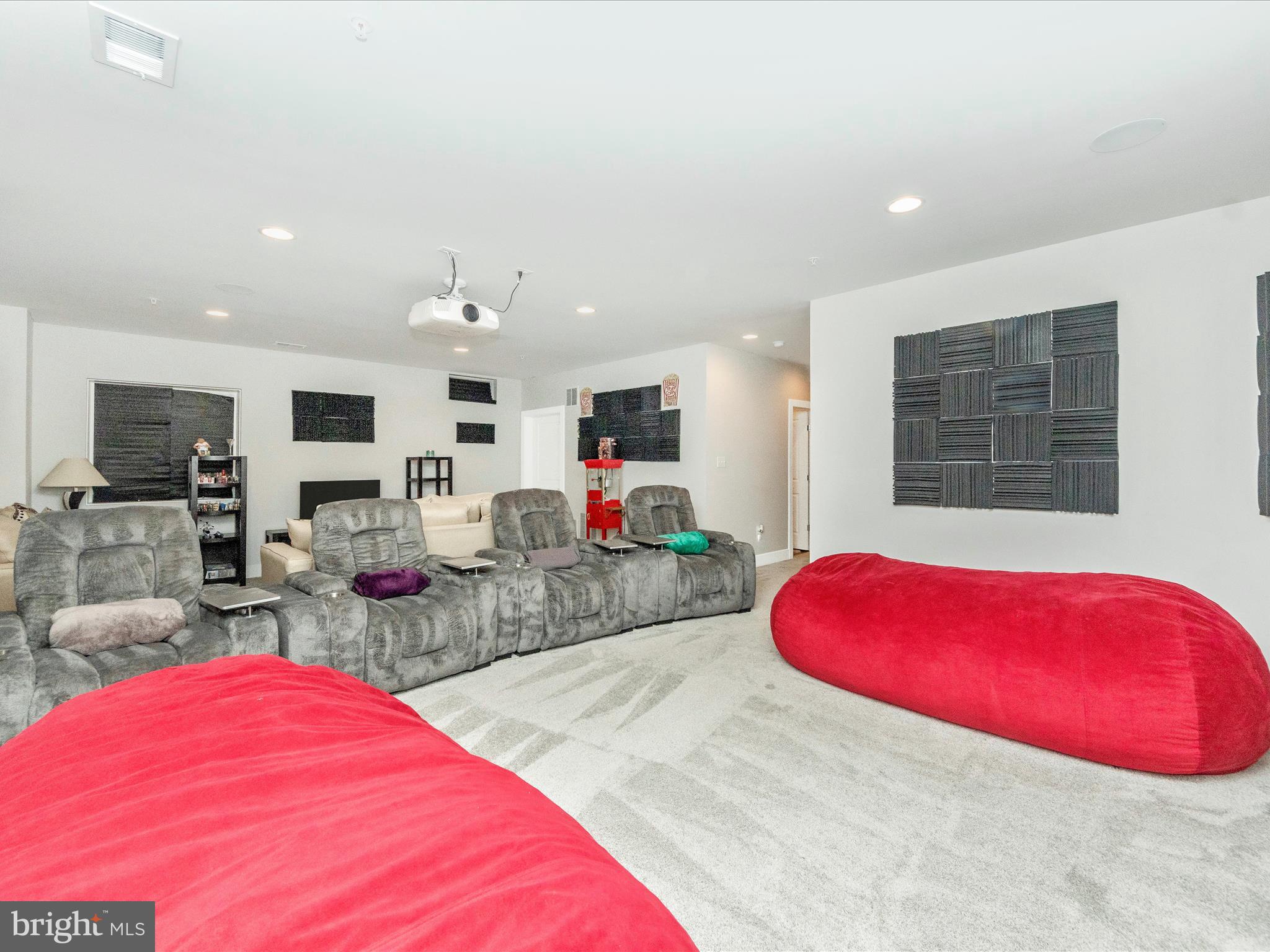 TWO RIVERS - Residential