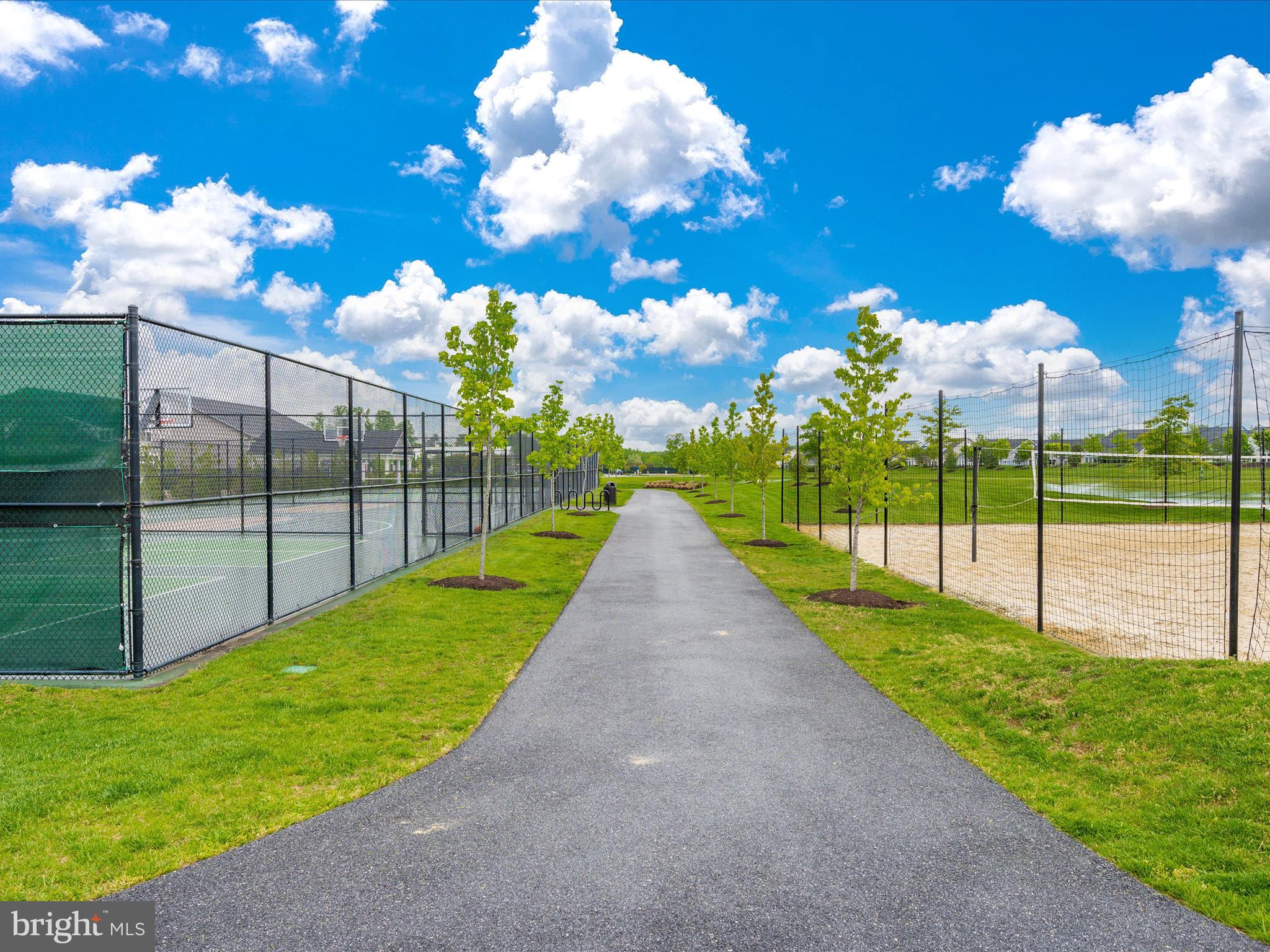 TWO RIVERS - Residential