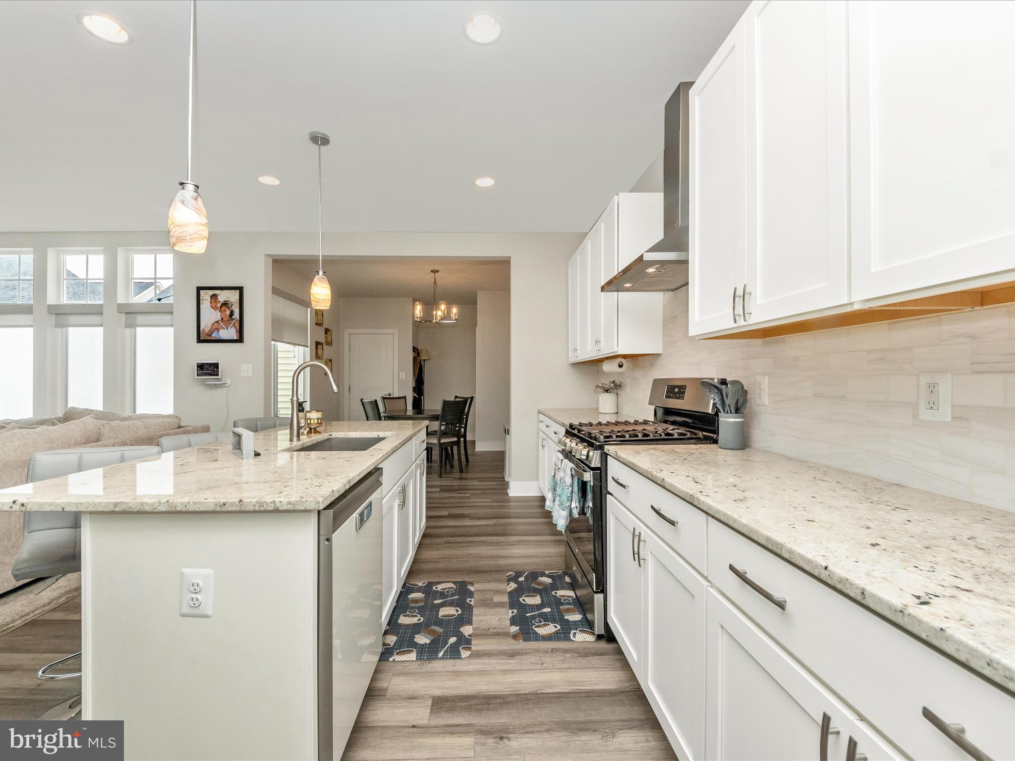 TWO RIVERS - Residential