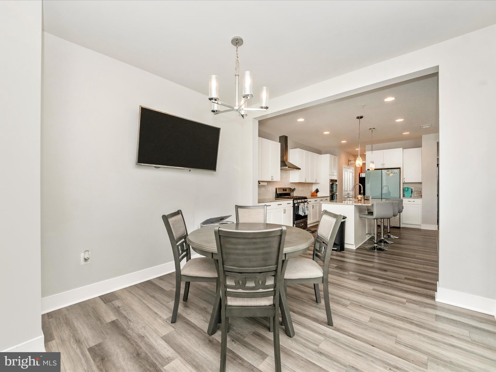 TWO RIVERS - Residential