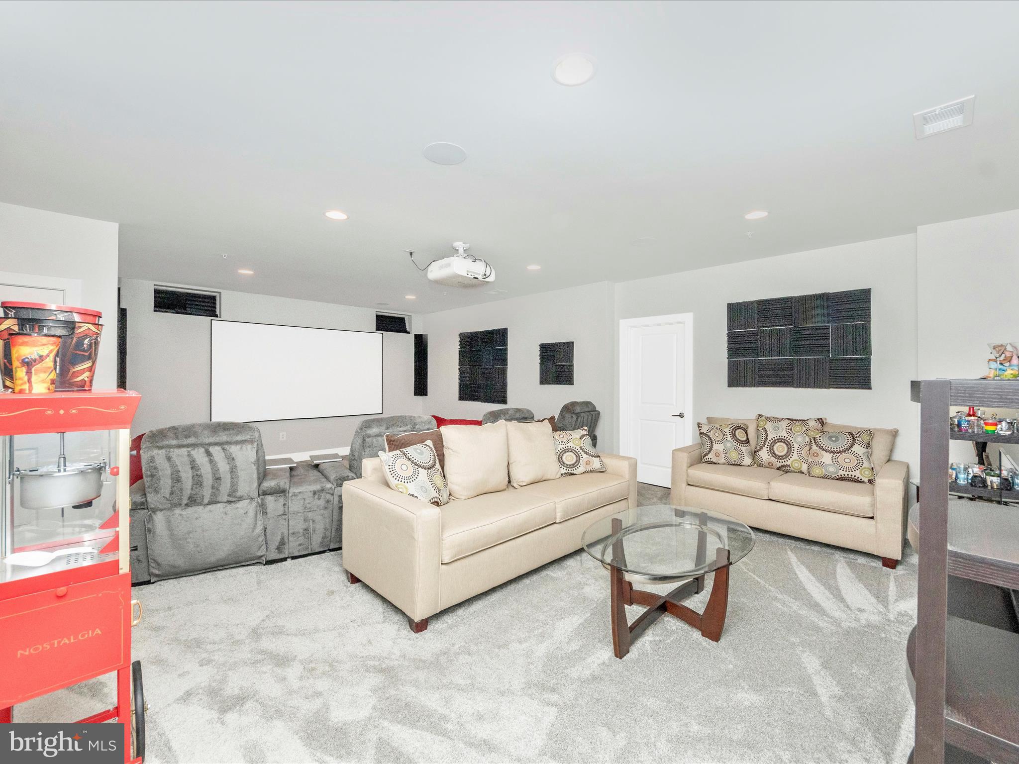 TWO RIVERS - Residential