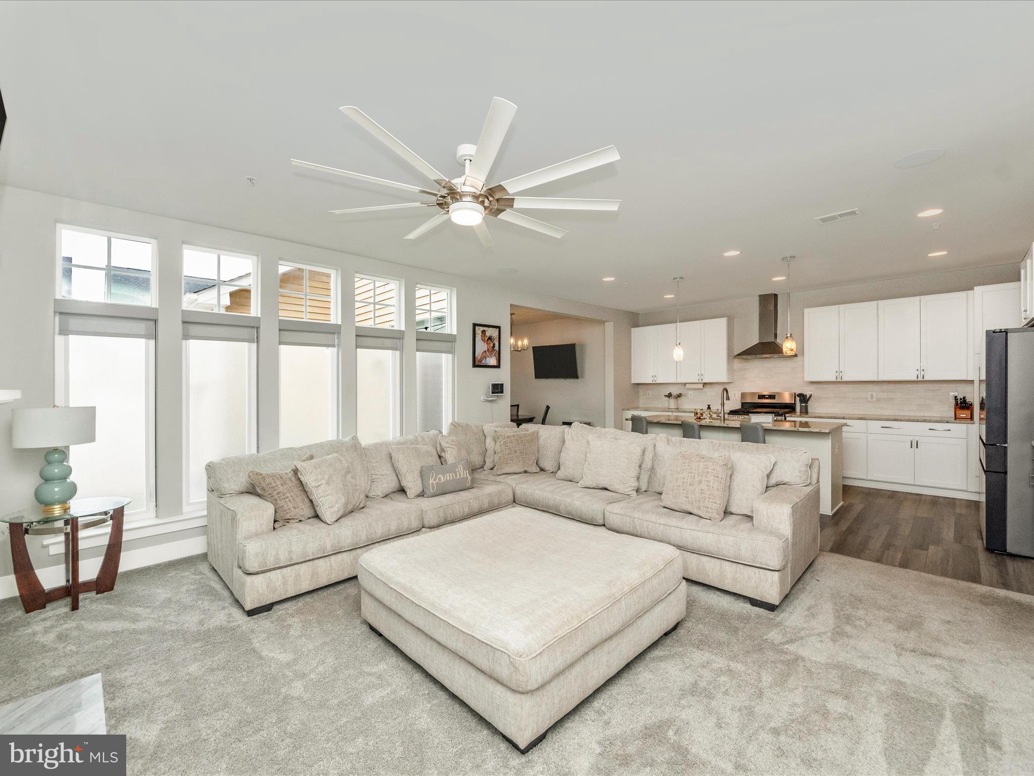 TWO RIVERS - Residential