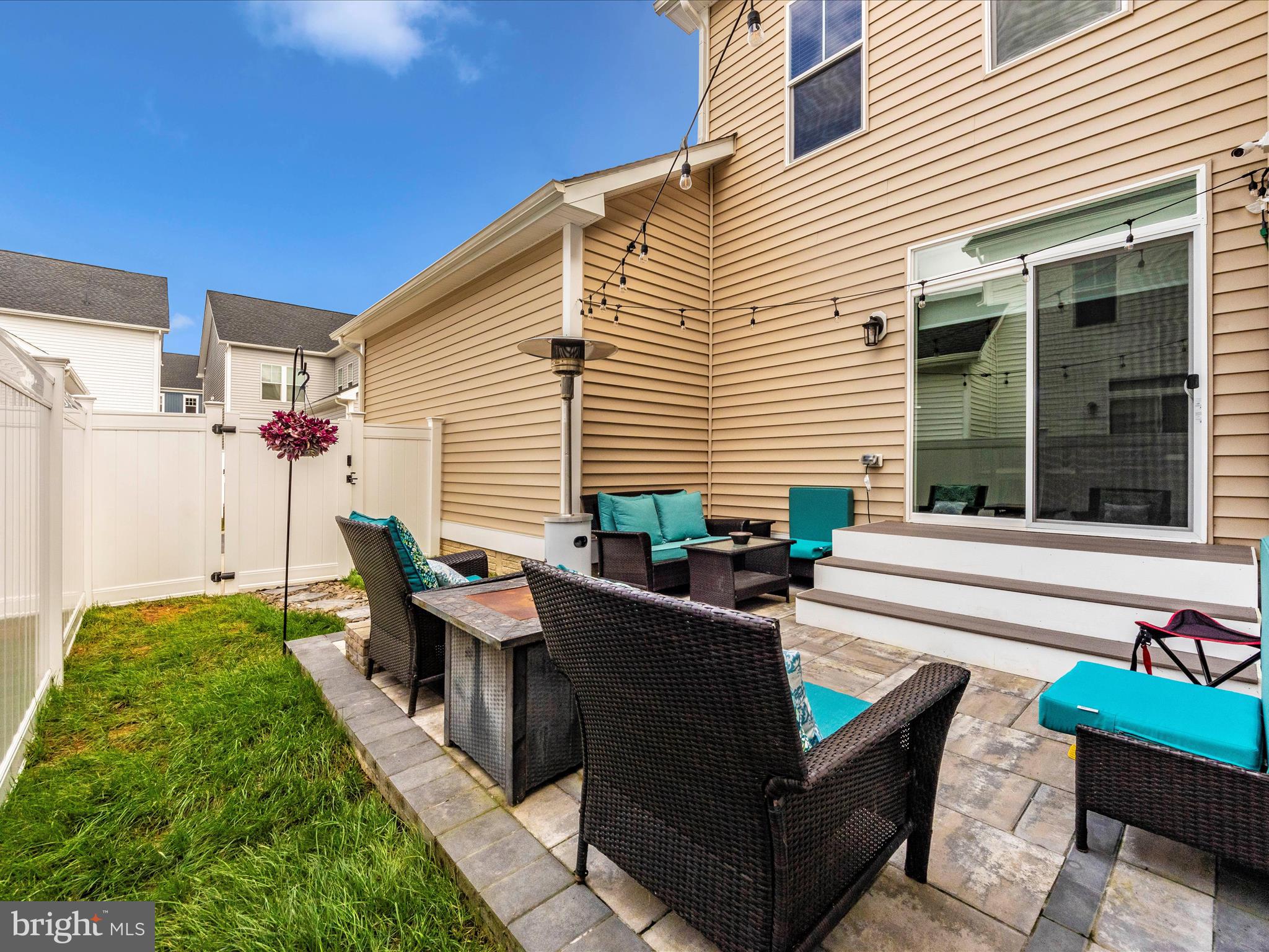 TWO RIVERS - Residential