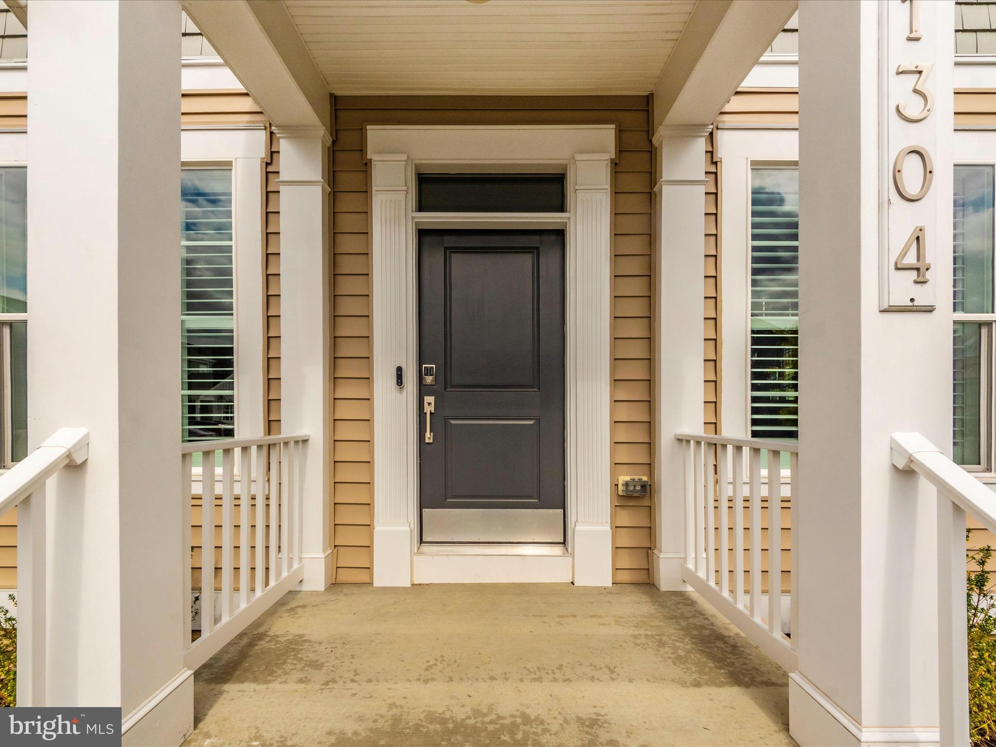 TWO RIVERS - Residential