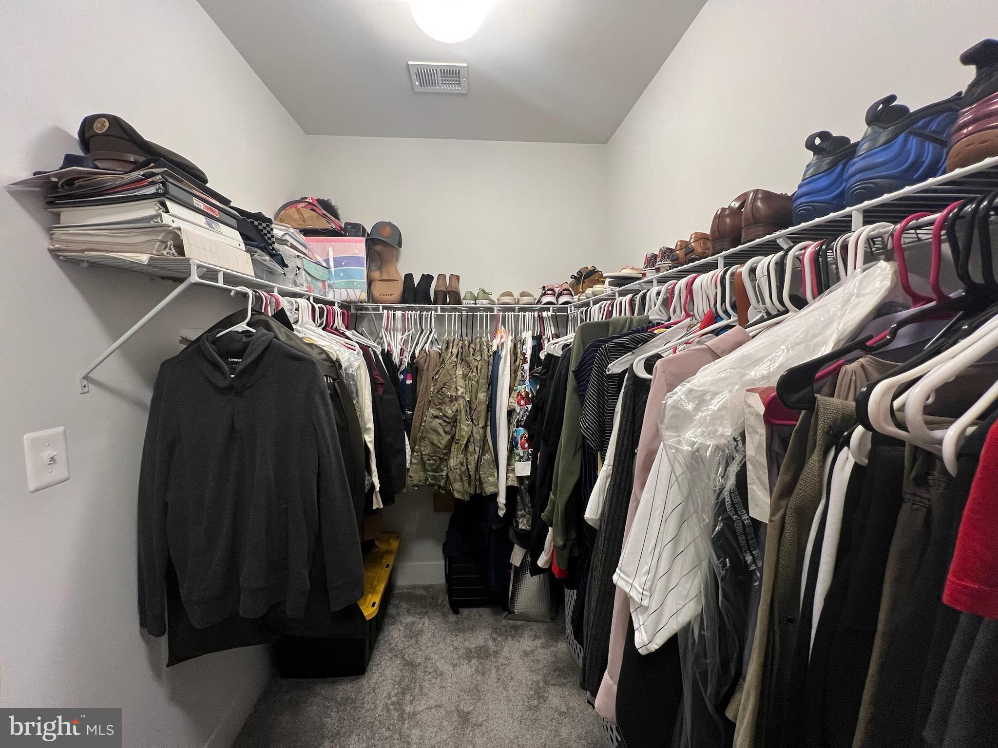 TWO RIVERS - Residential