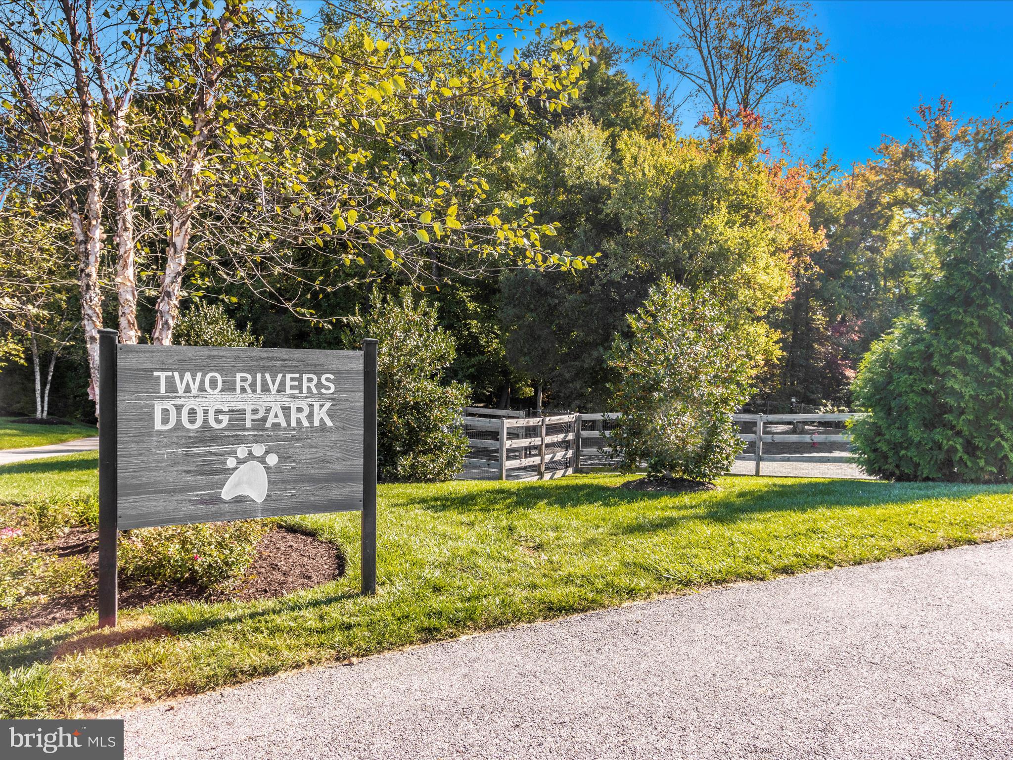 TWO RIVERS - Residential