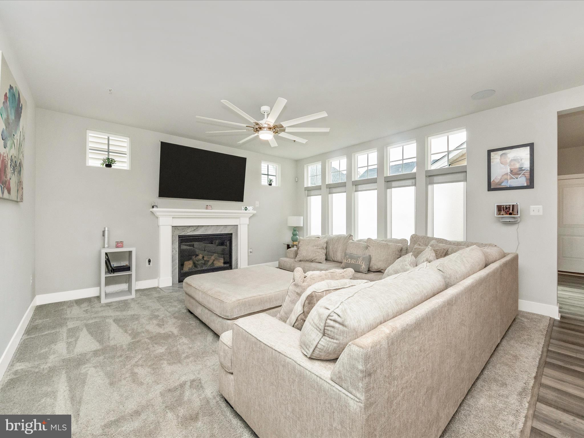 TWO RIVERS - Residential