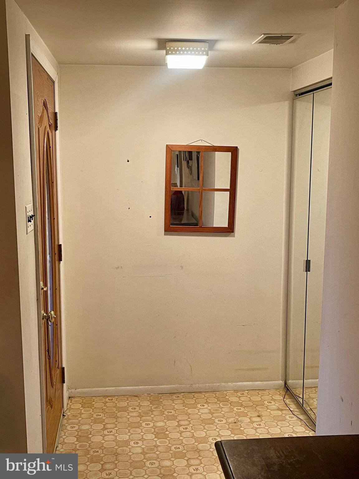 NESHAMINY VALLEY - Residential