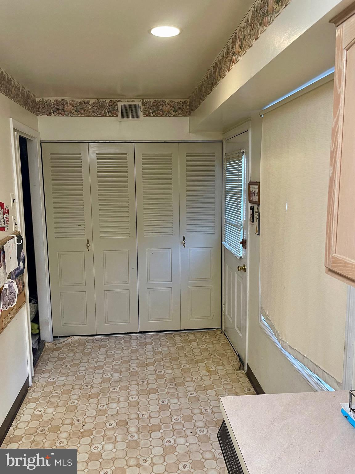 NESHAMINY VALLEY - Residential