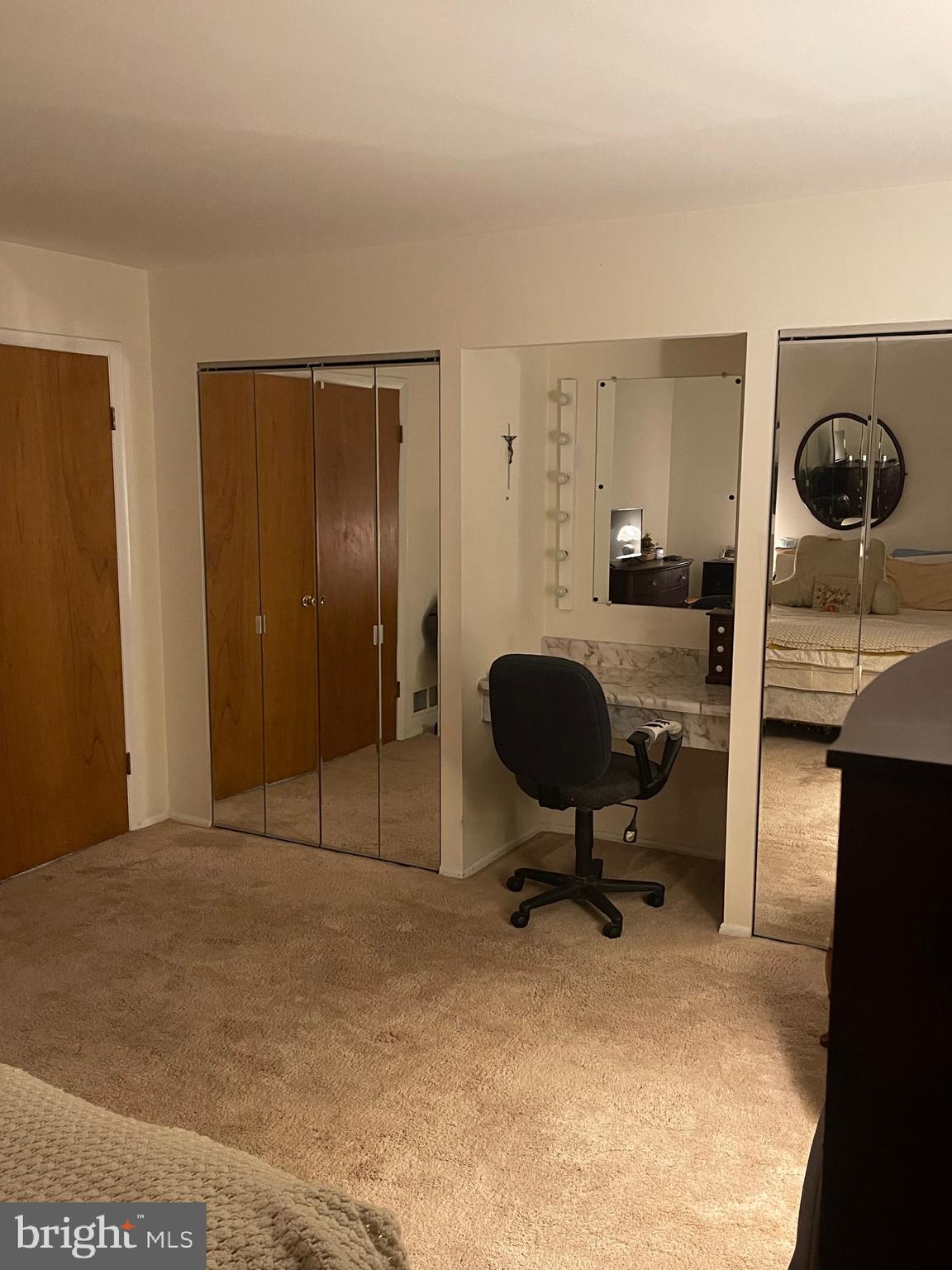 NESHAMINY VALLEY - Residential