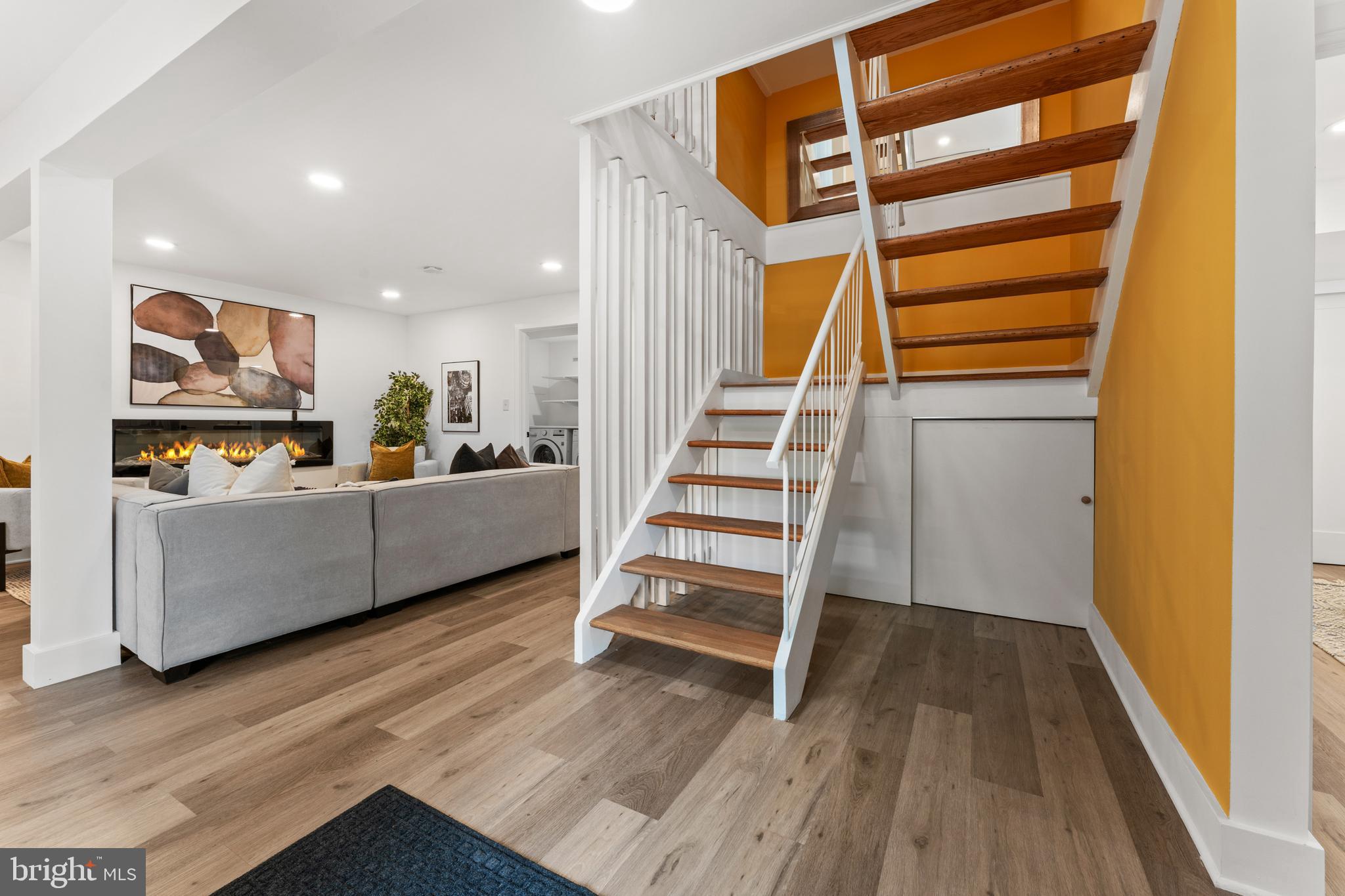 GLEN ECHO HEIGHTS - Residential