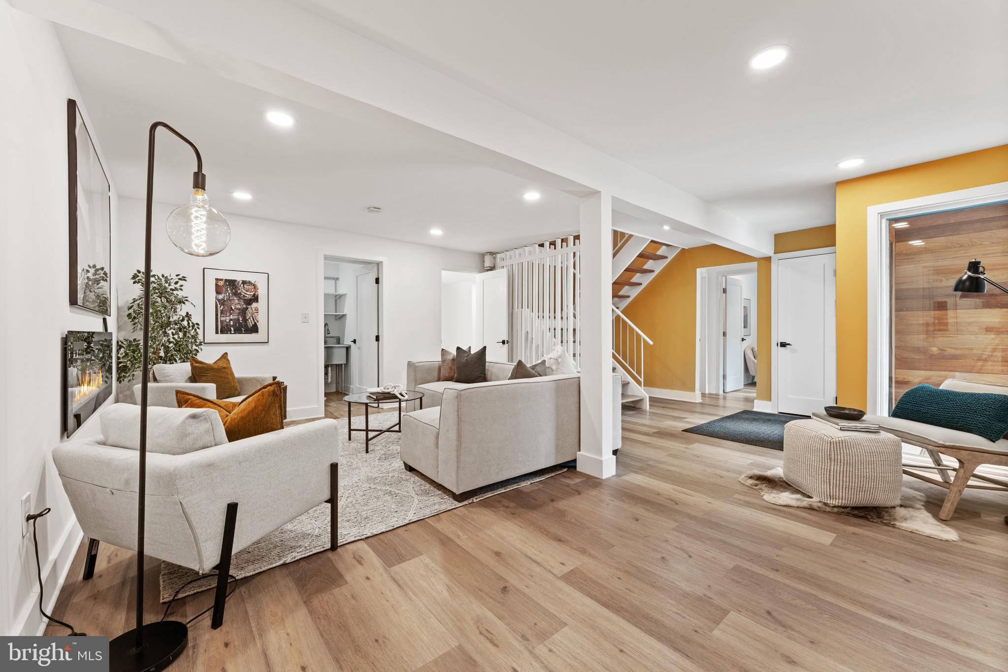 GLEN ECHO HEIGHTS - Residential