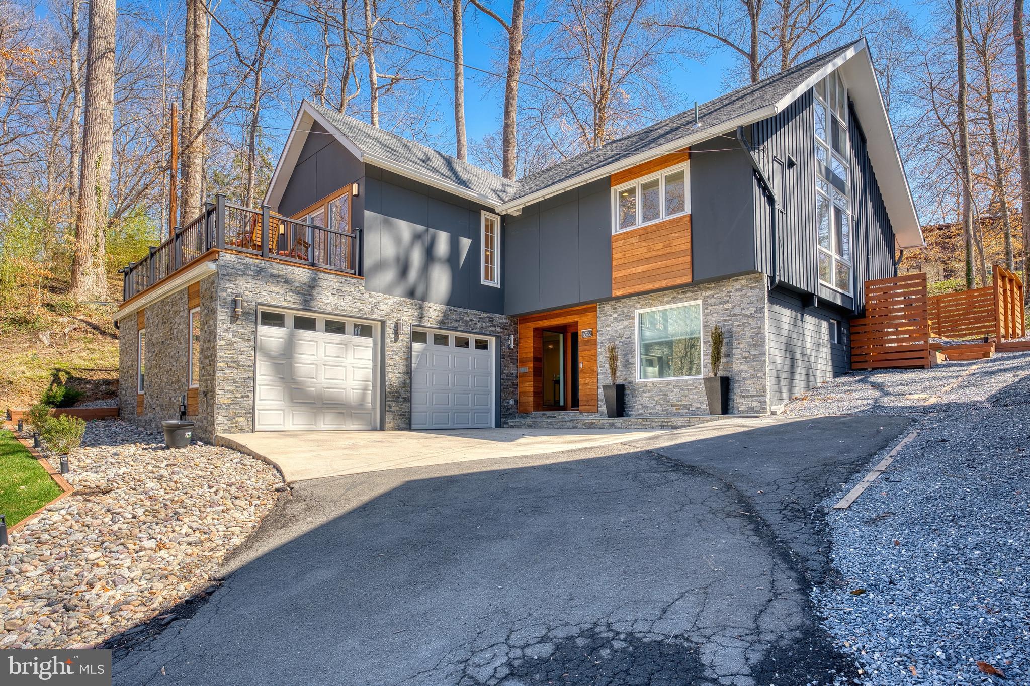 6522 WALHONDING ROAD